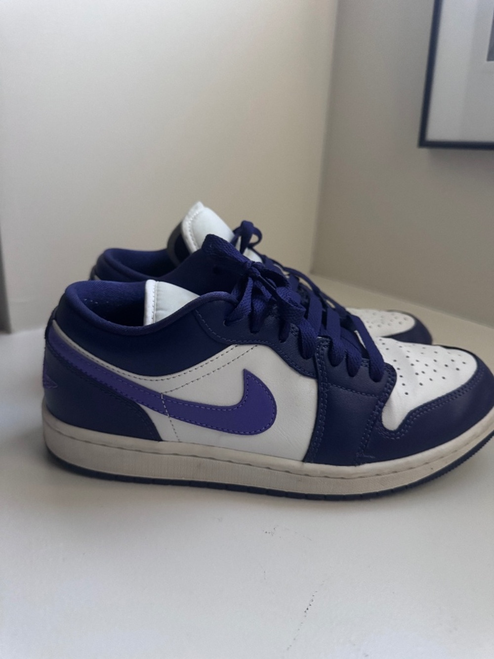 Nike Air Jordan One - Picture 1 of 4